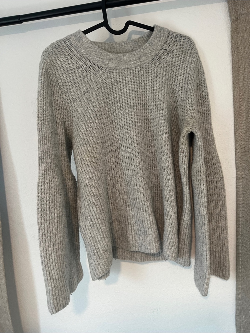 Madewell Light Gray Merino Wool Blend Ribbed Crewneck Sweater